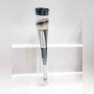 Heavenly Luce Dual-Ended Buff & Blend Brush